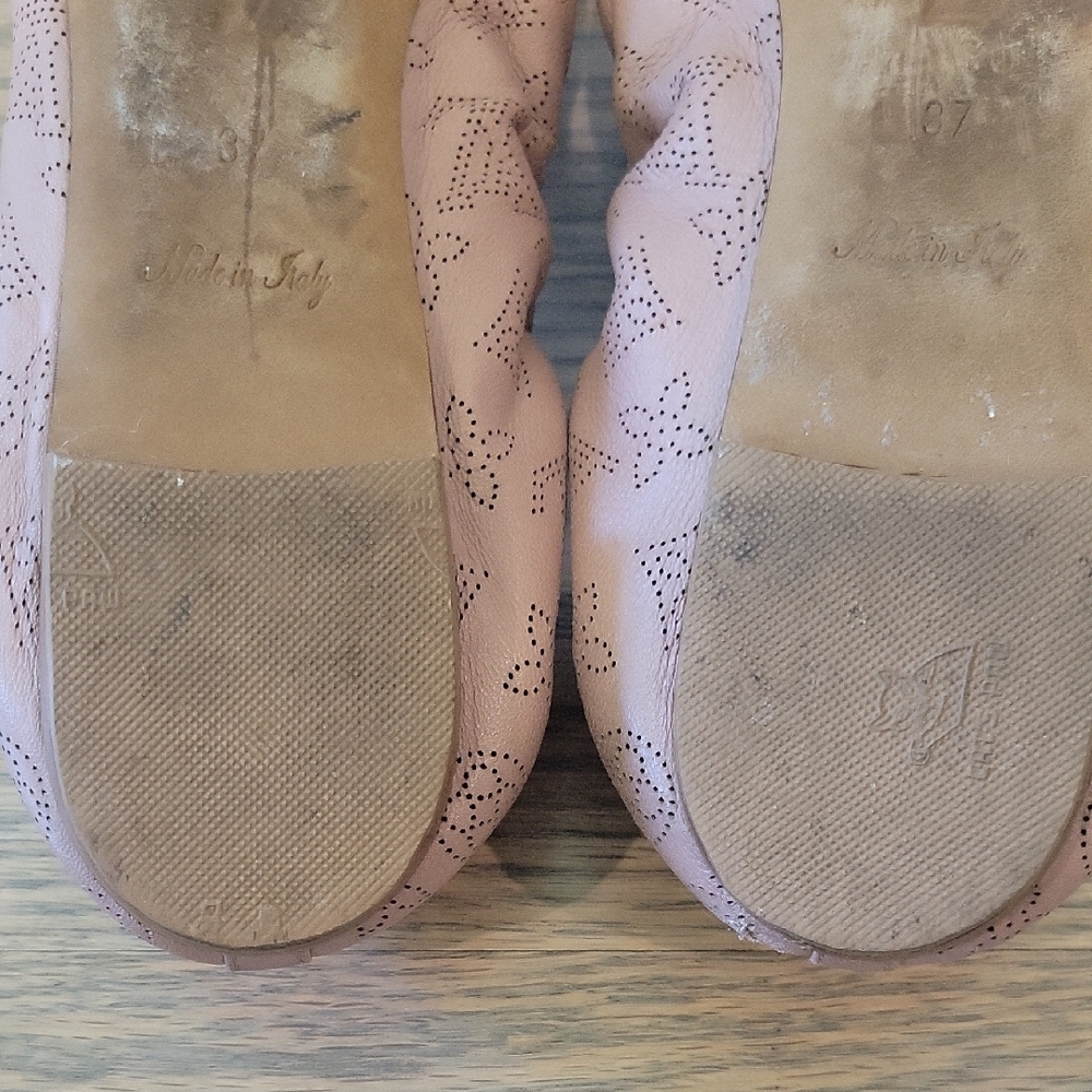 Louis Vuitton Ballet Flats - Picture 14 of 16